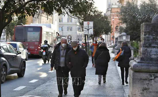 Italy kéo dài biện pháp hạn chế đi lại đến cuối tháng 3