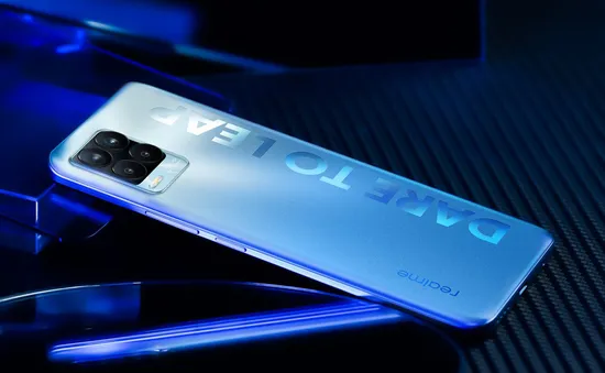 Realme 8/8 Pro có giá bán từ hơn 7 triệu đồng