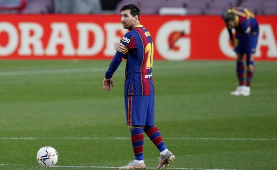 Messi ghi bàn nhưng Barca thất bại khó tin trước Granada