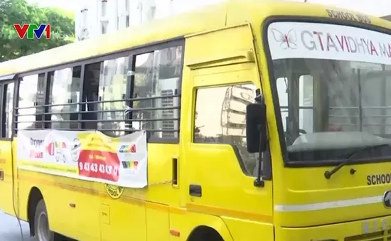 Biến xe bus trường học thành phòng cung cấp oxy