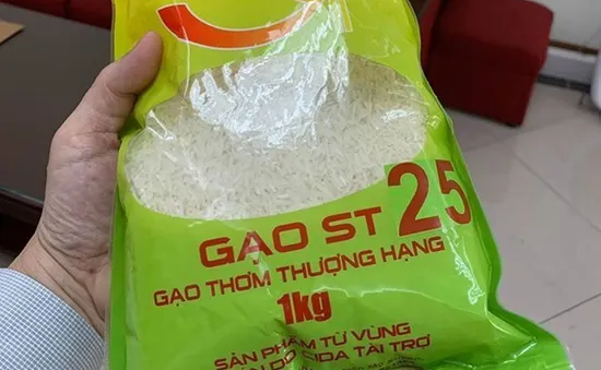 "Bắt tay" giành lại thương hiệu gạo ST25