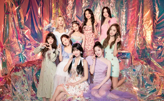 TWICE ra mắt album mở rộng "Taste of Love" chỉ có trên Spotify