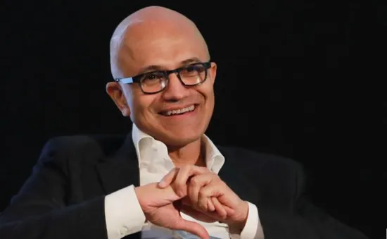 Microsoft bổ nhiệm CEO Satya Nadella làm chủ tịch