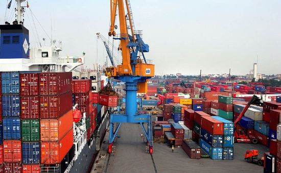 Kiến nghị thành lập tổ công tác gỡ khó về logistics, thiếu container