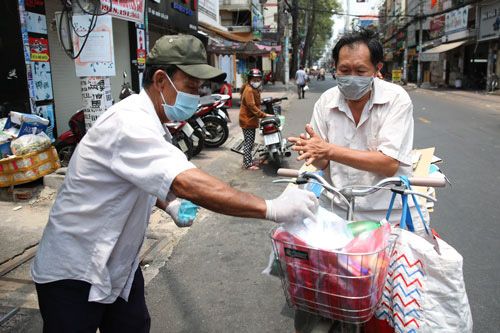 Hướng dẫn thực hiện hỗ trợ doanh nghiệp, người lao động khó khăn do COVID-19