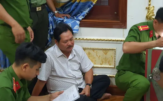 Thiện "Soi" cùng con trai cho vay nặng lãi gấp 5 lần