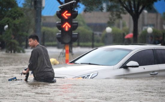 Trung Quốc khắc phục hậu quả mưa lũ nghiêm trọng, ít nhất 33 người đã thiệt mạng