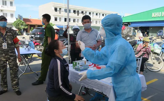 Hải Phòng: F0 phải tự trả chi phí điều trị nếu không thực hiện tiêm vaccine COVID-19