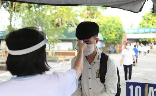Bắc Giang kỷ luật cán bộ sau sự cố dừng điểm thi trường THPT Lạng Giang số 3