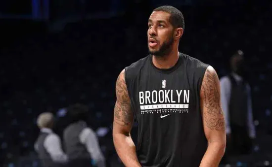 Trung phong LaMarcus Aldridge thay đổi quyết định giải nghệ