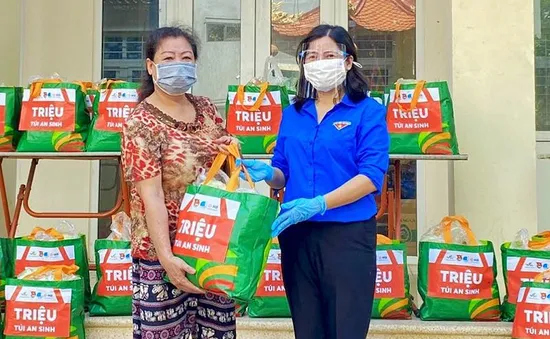 Phấn đấu trao 1 triệu "túi an sinh" hỗ trợ người dân khó khăn vượt qua đại dịch