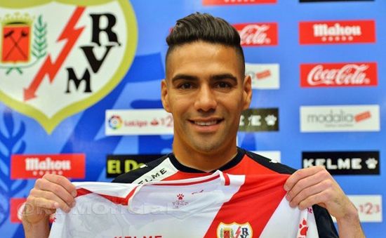 Radamel Falcao trở lại Tây Ban Nha chơi bóng