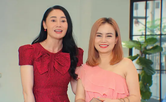 Hương vị tình thân phần 2 - Tập 31: Bà Xuân tham gia cuộc thi sắc đẹp, bị lừa lập quỹ từ thiện