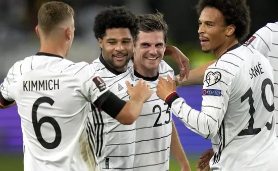 Thi đấu thăng hoa, ĐT Đức thắng cách biệt ĐT Iceland