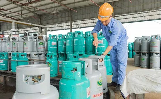 Giá gas tiếp tục giảm mạnh
