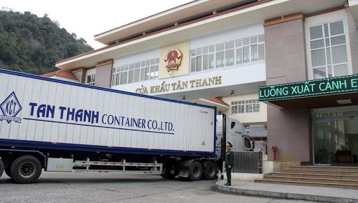 Lạng Sơn: Đảm bảo thông quan hơn 1.100 xe qua cửa khẩu trước Tết