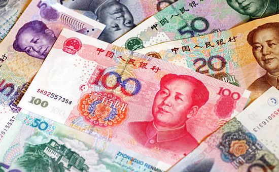 Đồng Nhân dân tệ chịu áp lực giảm giá sau khi PBOC hạ lãi suất