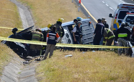 Tai nạn trên đường cao tốc ở Mexico, 13 người tử vong