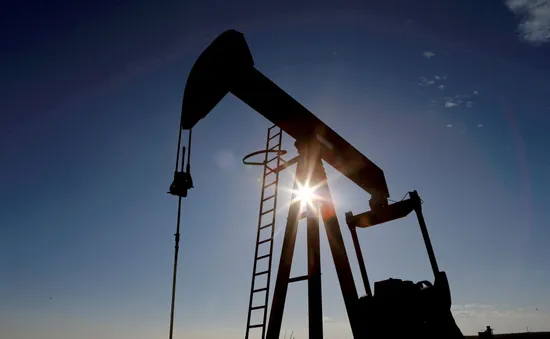 Mỹ có thể bán dầu từ kho dự trữ khẩn cấp trong tuần này