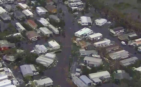 77 người thiệt mạng và nhiều người vẫn mắc kẹt do cơn bão lịch sử Ian tại Mỹ