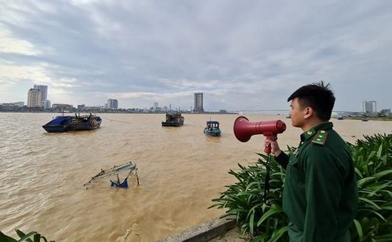 Đã thông báo, hướng dẫn cho 30.464 tàu biết diễn biến của bão NALGAE