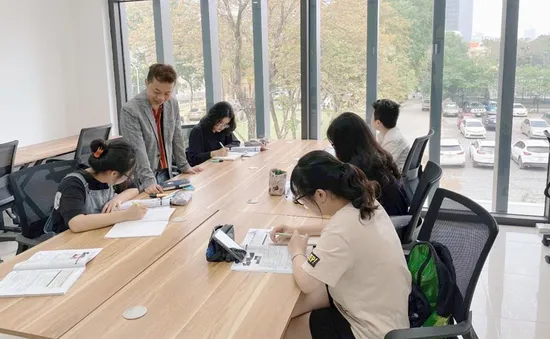 Dừng thi chứng chỉ ngoại ngữ, người học gặp khó