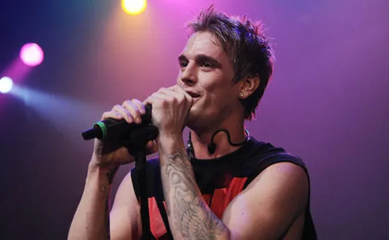 Thi thể Aaron Carter được hỏa táng, vẫn chưa tìm ra nguyên nhân tử vong