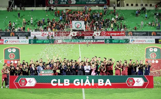 Hạ màn V.League 1-2022: Topenland Bình Định nhận HCĐ, Sài Gòn FC xuống hạng