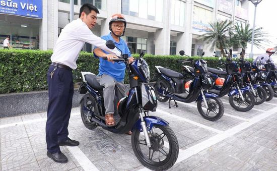 Hà Nội thí điểm xe điện 2 bánh kết nối bus BRT