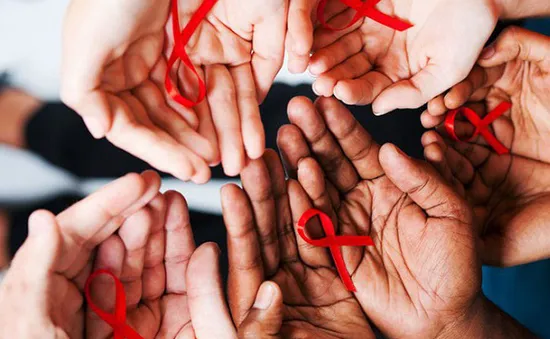 Cần quan tâm đến phòng tránh lây nhiễm HIV trong nhóm đồng tính nam