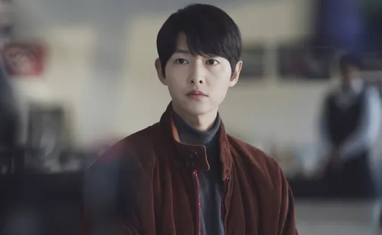 Rộ tin bạn gái Song Joong Ki có thai, công ty "không thể xác nhận"