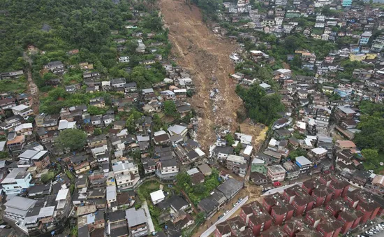 Mưa lớn gây lở đất ở Brazil: Số nạn nhân thiệt mạng tăng lên gần 100 người