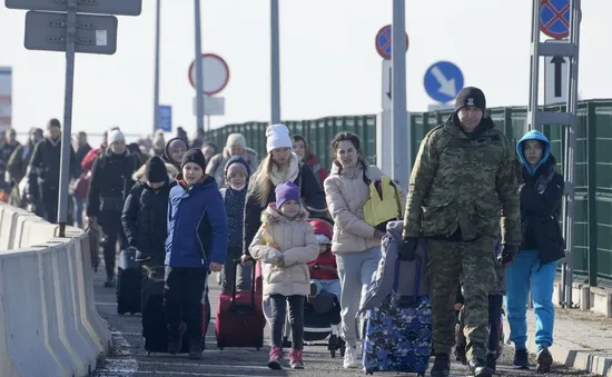 Làn sóng di cư từ Ukraine sang các nước EU có thể vượt 7 triệu người, Liên minh châu Âu họp khẩn