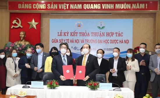 Sở Y tế Hà Nội ký kết thoả thuận hợp tác với Trường đại học Dược Hà Nội