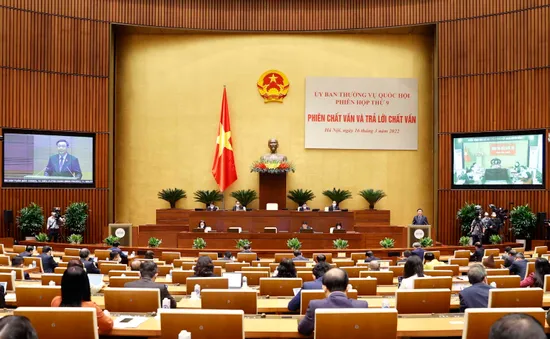 Truyền hình trực tiếp phiên chất vấn của Ủy ban Thường vụ Quốc hội