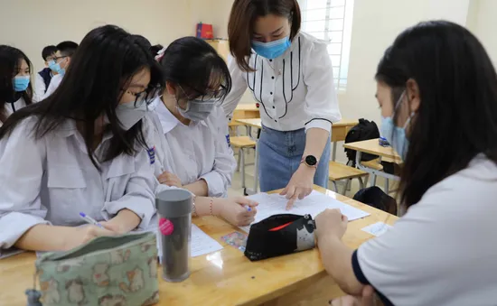 Nhiều trường THPT chốt tổ hợp môn tự chọn, bắt đầu đón học sinh