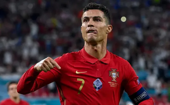 Ronaldo tự tin trước trận chung kết play-off với Bắc Macedonia