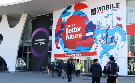 Nhiều sản phẩm ấn tượng tại triển lãm di động toàn cầu MWC 2022