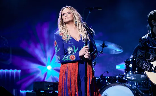 Academy of Country Music Awards: Miranda Lambert cuối cùng cũng có giải Nghệ sĩ giải trí của năm