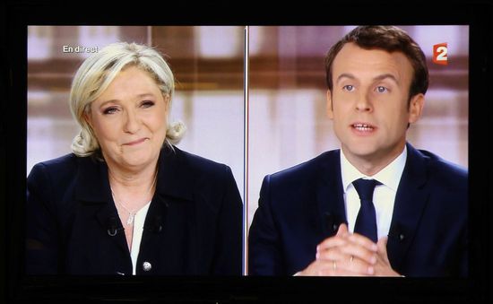 Châu Âu lo ngại khả năng bà Le Pen trở thành Tổng thống Pháp