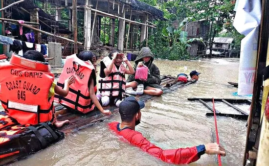 Bão Megi ở Philippines: Số người tử vong tăng lên 123, quân đội nỗ lực tìm kiếm và cứu hộ