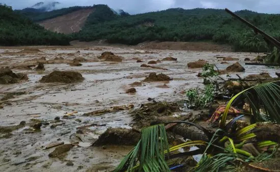 Số nạn nhân thiệt mạng do bão Megi ở Philippines tăng lên 148 người