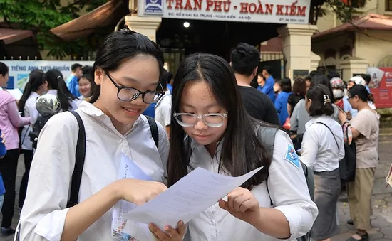 Hà Nội phản hồi về thông tin nhà trường "ép" học sinh không thi vào lớp 10