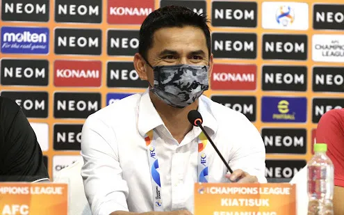 HLV Kiatisuk: "Yokohama có trình độ vượt trội hơn so với HAGL"