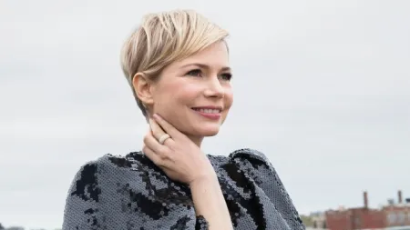 Michelle Williams hạnh phúc khi mang thai lần 3