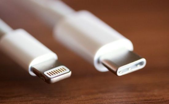 Apple sẽ tích hợp USB-C từ phiên bản iPhone 15?