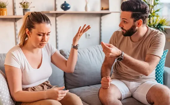 7 dấu hiệu cho thấy bạn đang bị "bạo hành tâm lý"