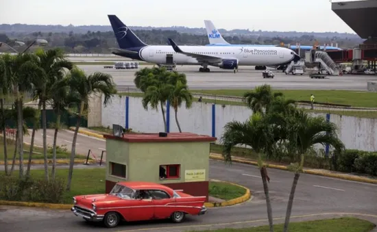 Mỹ gỡ bỏ lệnh cấm bay với Cuba