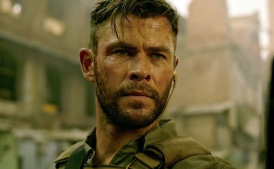 "Thần Sấm" Chris Hemsworth tham gia bom tấn "Furiosa" - tiền truyện của "Mad Max: Fury Road"