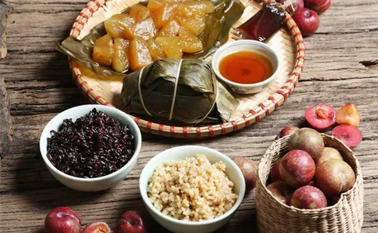 Văn khấn cúng Tết Đoan Ngọ